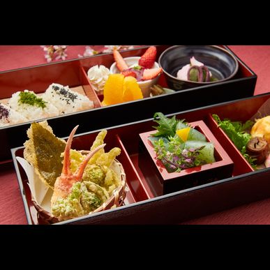 群馬県の新田乃庄本店は観光客の方におすすめの料理をご用意しております